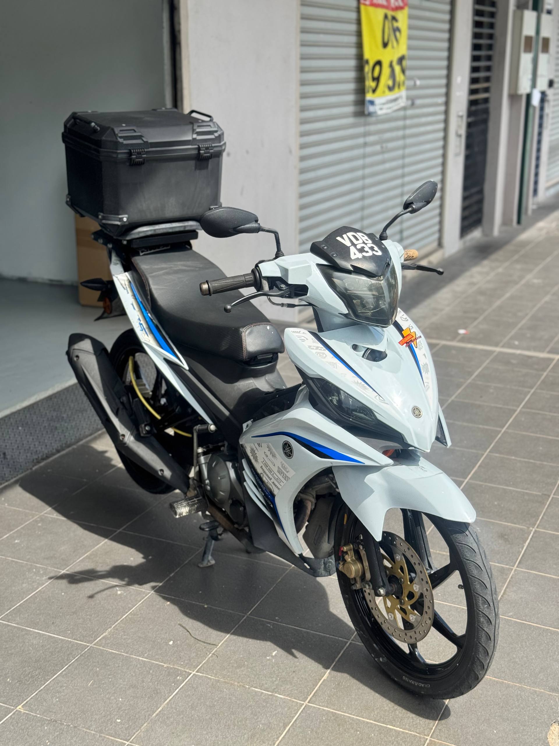 Yamaha LC v5